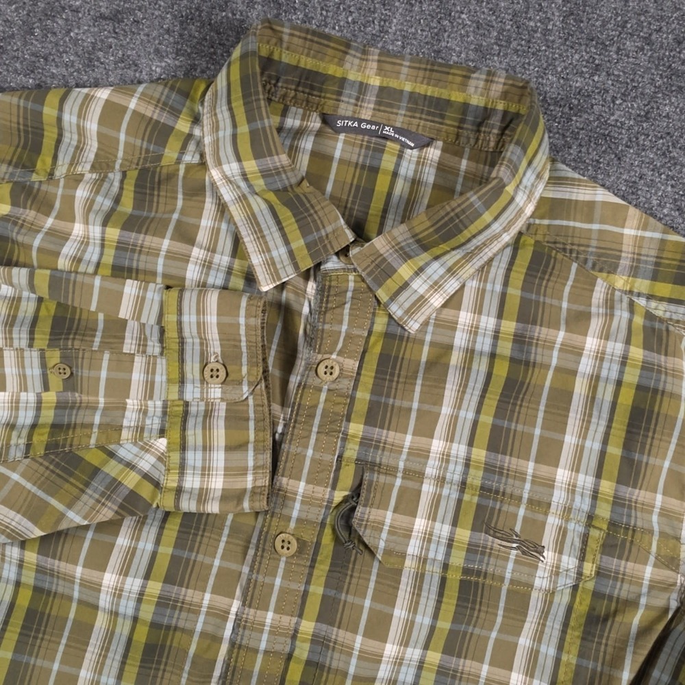 SITKA Gear Globetrotter Shirt Mens XL Olive Green Plaid Long Sleeve Button Up